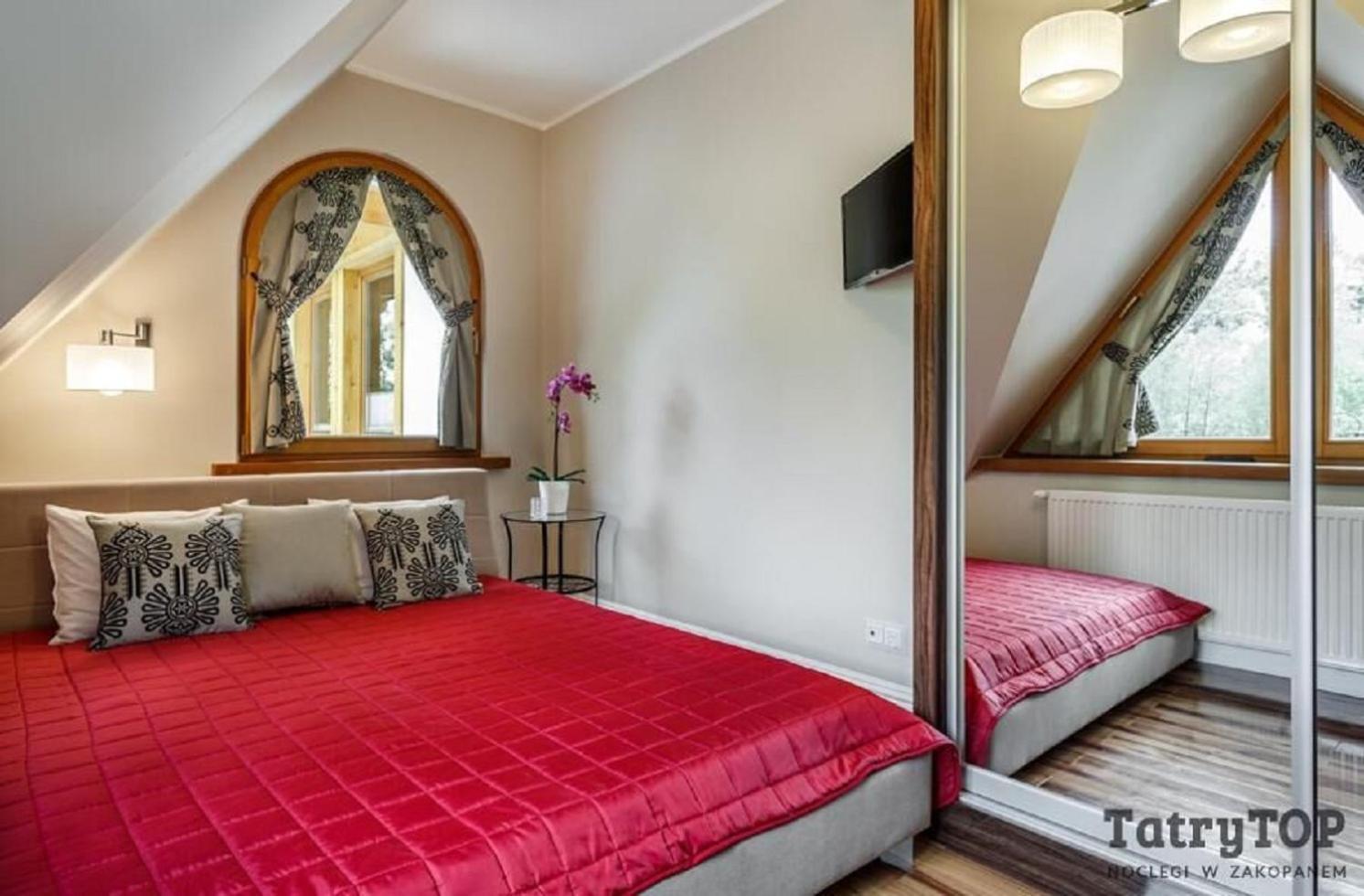 Tatrytop Zakopianskie Tarasy Premium & Spa Apartment