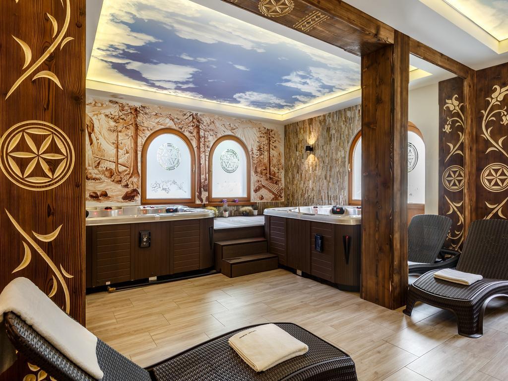 Tatrytop Zakopianskie Tarasy Premium & Spa Apartment